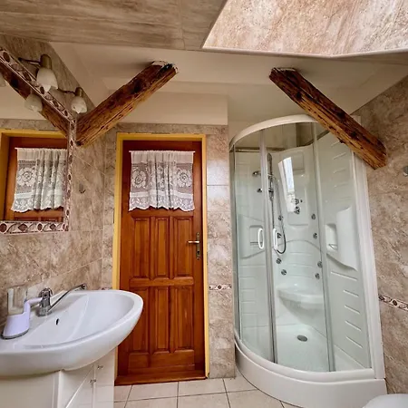 Lägenhet Attic In The Center *